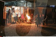 NEWS - Calais: Nachts im 'Jungle Camp' 