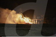 NEWS - Calais: Nachts im 'Jungle Camp' 