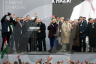 NEWS - Ungarn: Pfiffe gegen Orbán beim Gedenken an Volksaufstand 