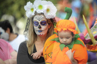 NEWS - Catrina Parade in Mexico City