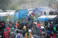 NEWS - Calais: Räumung des Flüchtlingslagers 'Jungle Camp' - weitere Bilder