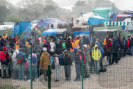 NEWS - Calais: Räumung des Flüchtlingslagers 'Jungle Camp' - weitere Bilder