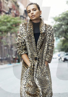 PEOPLE - Model Emily Ratajkowski posiert für "Express"