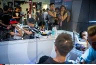 FEATURE - Hongkong: Treffen den Tattoo Künstler