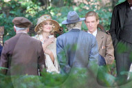 EXKLUSIV - Erste Bilder der Dreharbeiten zu "Goodbye Christopher Robin" mit Margot Robbie