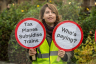 NEWS - Protest in London gegen eine weitere Landebahn im Flughafen Heathrow