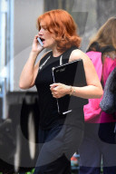 PEOPLE - Kate Winslet muss vor der Arbeit kurz telefonieren