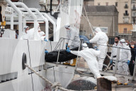 NEWS - Mittelmeer: HUnderte Flüchtlinge kommen via Seeweg nach Italien
