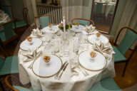 PEOPLE - Carl Philip und Sofia zum offiziellen Dinner in Karlstad