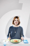 PORTRAIT - Bonnie Wright