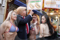 NEWS - Trump Lookalike sorgt in New York für Furore