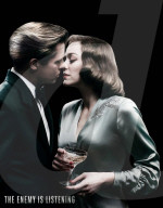 PEOPLE - Brad Pitt küsst Marion Cotillard