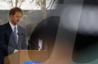 PEOPLE - Prinz Harry besucht die neue Polizeiwache in Nottingham