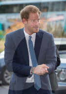 PEOPLE - Prinz Harry besucht die neue Polizeiwache in Nottingham