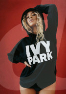 PEOPLE - Beyonce in ihrer eigenen Sportkollektion "Ivy Park"