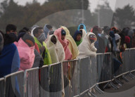 NEWS - Calais: Die letzten Tage des "Jungle"-Flüchtlingscamps