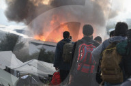 NEWS - Calais: Die letzten Tage des "Jungle"-Flüchtlingscamps