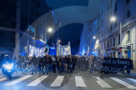 NEWS - Lyon: Grossdemo von Polizei- und Feuerwehrangestellte 
