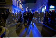NEWS - Lyon: Grossdemo von Polizei- und Feuerwehrangestellte 
