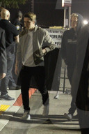 PEOPLE - Brooklyn Beckham verlässt Cody Simpson das Kanye Konzert in Inglewood