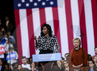 NEWS - Michelle Obama macht Hillary Clinton zusammen Wahlkampf in Winston-Salem