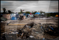 NEWS - Impressionen aus dem geräumten Flüchtlingslager in Calais