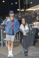 PEOPLE - Shia LaBeouf besucht mit seiner Mutter das Kanye Konzert
