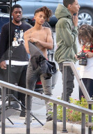 PEOPLE - Jaden Smith posiert in Calabasas