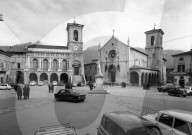 NEWS - Italien: Erdbeben in Norcia: Vorher - Nachher