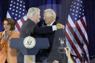 NEWS - Joe Biden geht für Hillary Clinton auf Wahlkampftour