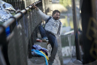 NEWS - Flüchtlinge in Paris campieren auf der Strasse