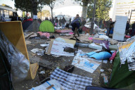 NEWS - Flüchtlinge in Paris campieren auf der Strasse