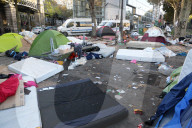 NEWS - Flüchtlinge in Paris campieren auf der Strasse