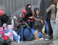 NEWS - Flüchtlinge in Paris campieren auf der Strasse