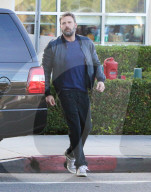 PEOPLE - Jennifer Garner und Ben Affleck mit ihren Kindern in Santa Monica unterwegs