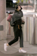 EXKLUSIV - Scarlett Johansson 'undercover' am Flughafen JFK
