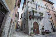 NEWS - Italien: Zerstörungen nach dem Erdbeben in Visso 