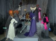 NEWS - Haarig! Ausstellung 'Hair by Sam McKnight' in London