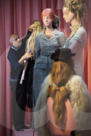 NEWS - Haarig! Ausstellung 'Hair by Sam McKnight' in London