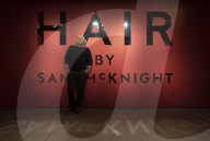 NEWS - Haarig! Ausstellung 'Hair by Sam McKnight' in London