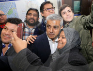 NEWS - London: Bürgermeister Sadiq Khan eröffnet den 'Poppy Day'