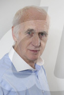 PORTRAIT - Terry Deary 