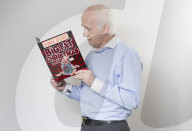 PORTRAIT - Terry Deary 