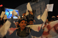 NEWS - Paris: Flüchtlinge campieren illegal mitten auf der Strasse