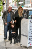 PEOPLE -  Rachel Zoe räkelt sich mit Klein Kaius in Beverly Hills