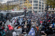 NEWS - Paris: Wildes Flüchtlings-Camp an der Stalingrad-Station geräumt