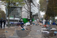 NEWS - Paris: Wildes Flüchtlings-Camp an der Stalingrad-Station geräumt