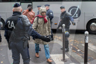 NEWS - Paris: Wildes Flüchtlings-Camp an der Stalingrad-Station geräumt