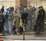 NEWS - Paris: Wildes Flüchtlings-Camp an der Stalingrad-Station geräumt
