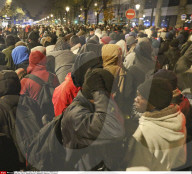 NEWS - Paris: Wildes Flüchtlings-Camp an der Stalingrad-Station geräumt
